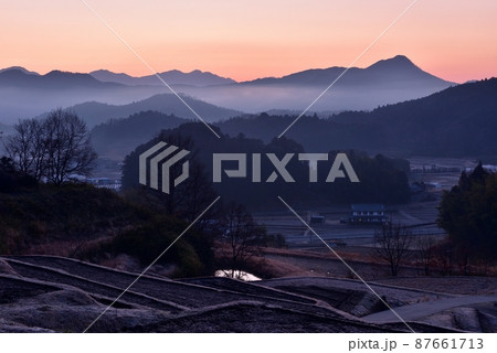 宇陀安田の朝 宇陀安田の朝 87661713