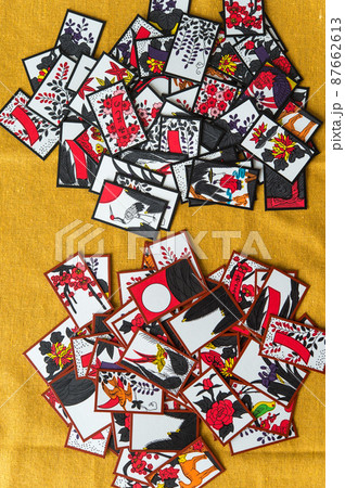 花札(黒、赤) 花札(黒、赤) 87662613