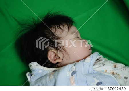 幼児 乳幼児 乳児 87662989