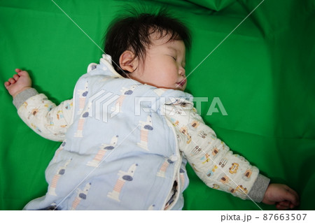 幼児 乳幼児 乳児 87663507