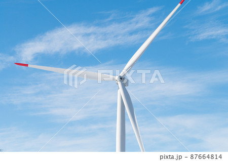 風力発電の風車 87664814