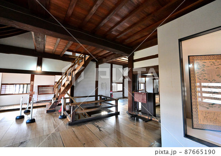 国宝「犬山城」天守閣の内部構造 国宝「犬山城」天守閣の内部構造 87665190