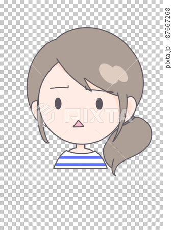 不満を感じている若い女性 87667268