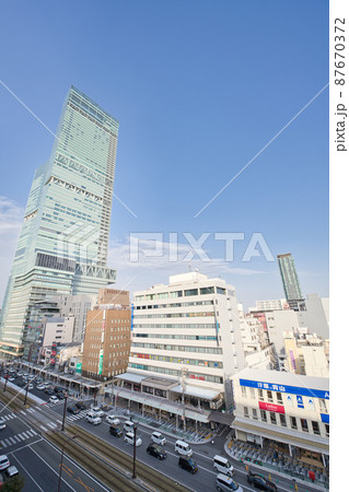 【大阪府】3月・大阪の南の玄関口とし多数の乗降客が行き交うターミナル都市とあべのハルカス 【大阪府】3月・大阪の南の玄関口とし多数の乗降客が行き交うターミナル都市とあべのハルカス 87670372
