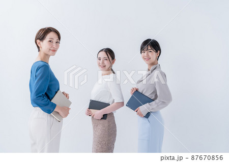 ビジネスパーソン ポートレート ビジネスパーソン ポートレート 87670856