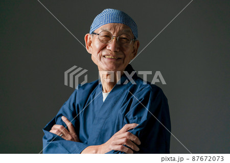 シニア　職人　作務衣 87672073