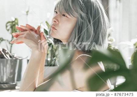 女性のビューティーポートレート 87673475