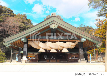 島根県出雲市「出雲大社 神楽殿」 87674375