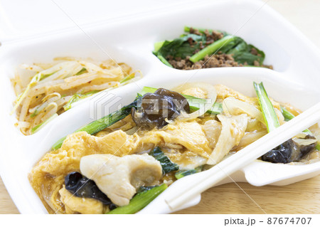 美味しい豚肉とキクラゲの中華炒めのテイクアウト 美味しい豚肉とキクラゲの中華炒めのテイクアウト 87674707
