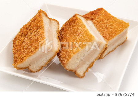 長崎名物の揚げパン 87675574