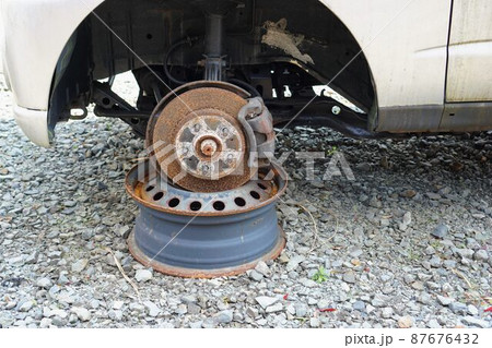 放置された廃車 放置された廃車 87676432