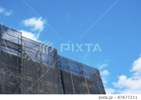 集合住宅の建設現場 集合住宅の建設現場 87677211