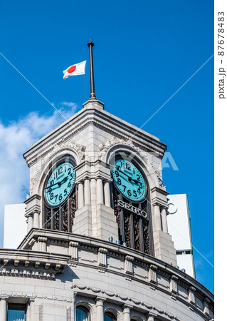 日本の東京都市景観 3.11-14時46分…希望の鐘…あの日を忘れない…＝11日、14時46分、銀座 87678483