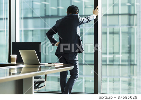 ビジネスマン 87685029