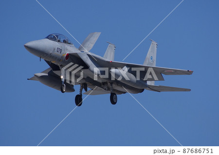 岐阜基地　航空開発実験団のF-15DJ 87686751