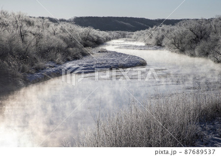 霧氷の朝 87689537