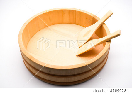 酢飯を作る用の桶とミニしゃもじ2本 酢飯を作る用の桶とミニしゃもじ2本 87690284