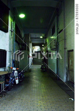 中津駅 大阪 中津駅 大阪 87693600