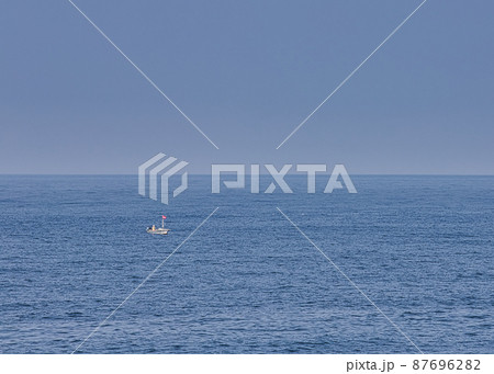 海洋汚染（越前海岸） 87696282
