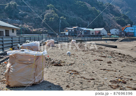 海洋汚染(越前海岸) 海洋汚染(越前海岸) 87696396