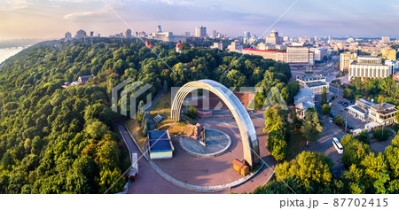 Kiev with Friendship of Nations Arch and European Square, Ukraine 87702415