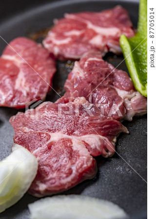 美味しいラム肉の鉄板焼き 87705014