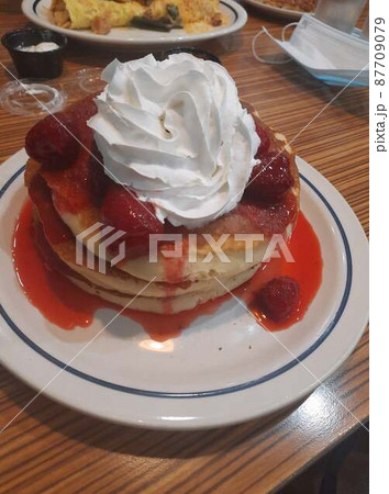 Strawberry Pancake On Plate Strawberry Pancake On Plate 87709079
