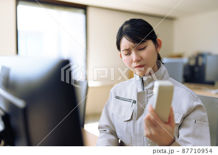 ビジネスシーン 87710954