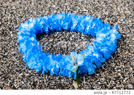 創作雑貨 ハワイアンレイ 岩 海岸 手作り 創作雑貨 ハワイアンレイ 岩 海岸 手作り 87712772