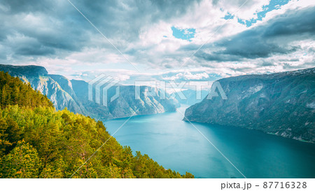 Sogn And Fjordane Fjord, Norway. Amazing Summer Scenic View Of Sogn Og Fjordane. Famous Norwegian Landmark And Popular Destination In Summer Day 87716328