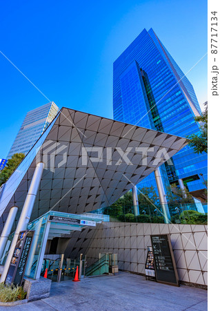 東京　港区六本木の都市風景　六本木グランドプラザと六本木グランドタワー 87717134