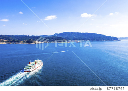 東京湾フェリーと房総半島・鋸山(千葉県) 東京湾フェリーと房総半島・鋸山(千葉県) 87718765