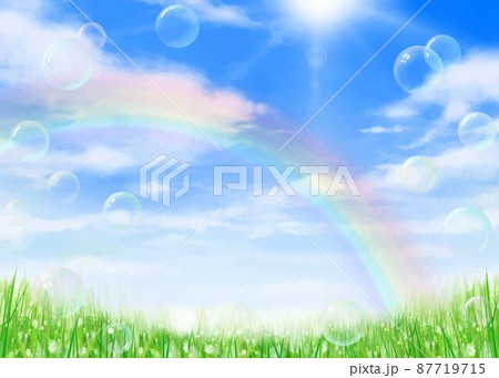 太陽の光差し込む空、雲のある虹のかかった青空の美しい初夏フレームシンプルな背景素材 87719715