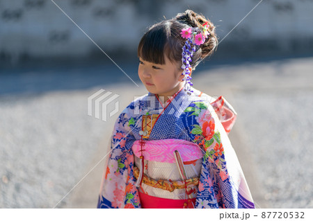 7歳の七五三詣 87720532