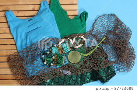 Mermaid Fashion With Jewelry and Fishing Net Close up 87723689