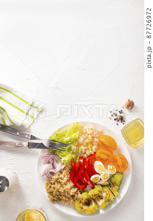Shrimp salad with avocado, tomatoes and quail eggs. diet food Shrimp salad with avocado, tomatoes and quail eggs. diet food 87726972