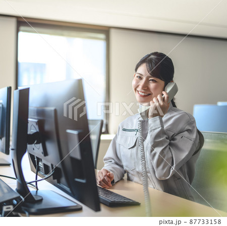 ビジネスシーン 87733158