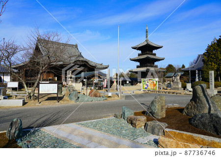 【中国三十三観音霊場】第二番　冬晴れの餘慶寺の境内4　岡山県瀬戸内市 87736746