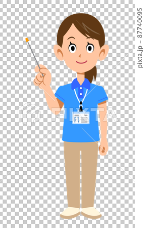 半袖のポロシャツ姿でネームタグを身に着けた女性スタッフの指し棒を持つ様子 87740095