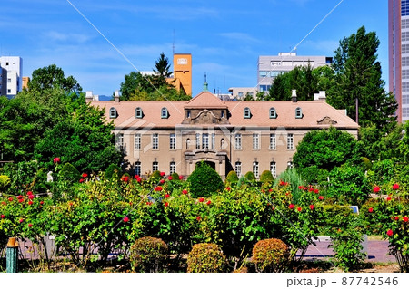 サンクガーデンと札幌市資料館 87742546