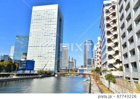末広橋/芝浦運河より古川水門、浜崎橋ジャンクション方面を望む(東京都港区)【2022.2】 末広橋/芝浦運河より古川水門、浜崎橋ジャンクション方面を望む(東京都港区)【2022.2】 87743226