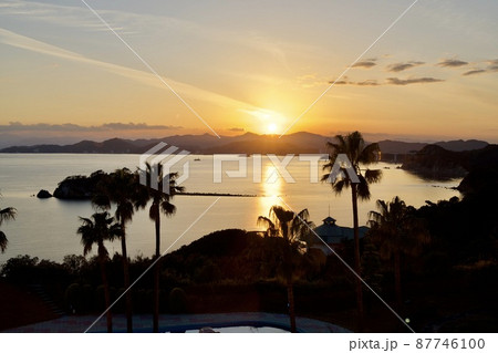 南あわじ市のホテルからの夕焼け 南あわじ市のホテルからの夕焼け 87746100