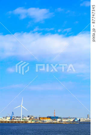 横浜市、横浜港の風景 87747345