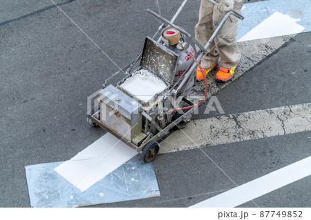 路面標示施工機　道路標示　溶融式　ダイヤマーク　ひし形 87749852