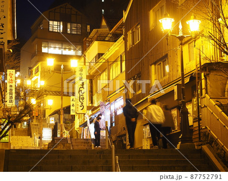 伊香保温泉　石段街の夜景 87752791