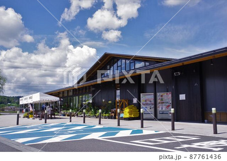 岩手の道の駅平泉の店舗　空バック 87761436