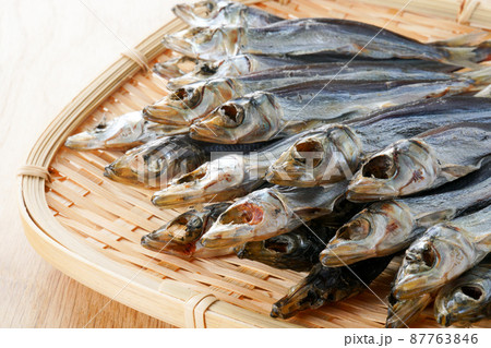 ウルメイワシ 丸干し ウルメイワシ 丸干し 87763846