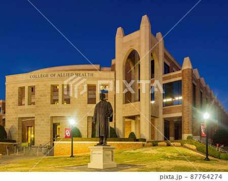 Sunset view of the College of Allied Health of University of Oklahoma Health Science Campus 87764274