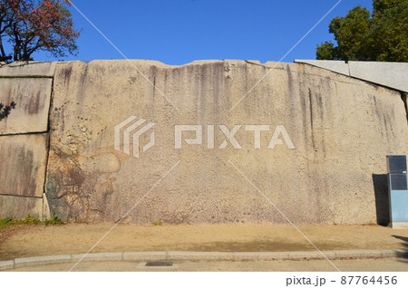 桜門枡形の巨石「蛸石」（大阪城公園／大阪市中央区） 87764456