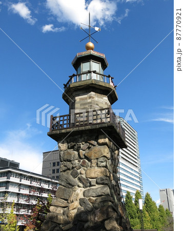 千代田区の九段坂公園にある常燈明台（高燈籠） 87770921